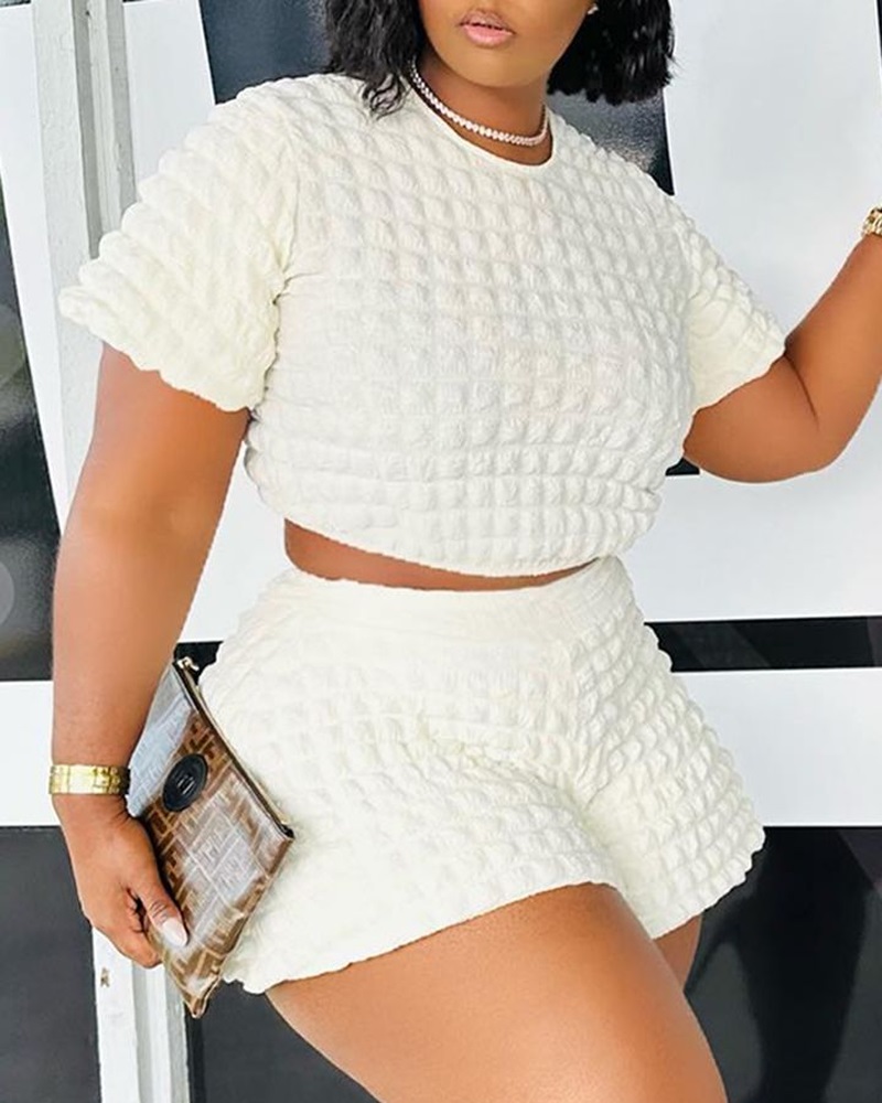 

Textured Round Neck Crop Top & High Waist Shorts Set, White