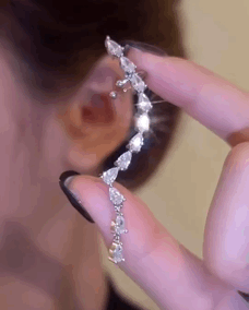 

1pcs Water Drop Pattern Rhinestone Tassel Ear Climber, Silver