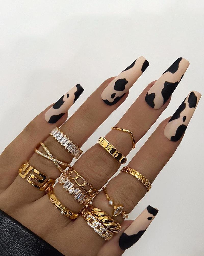 

24pcs Cheetah Pattern Fake Nail, Leopard