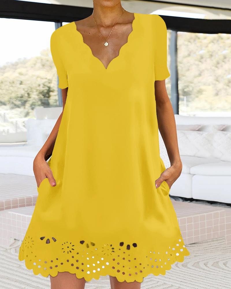 

Hollow Out Scallop Trim Pocket Decor Dress, Yellow