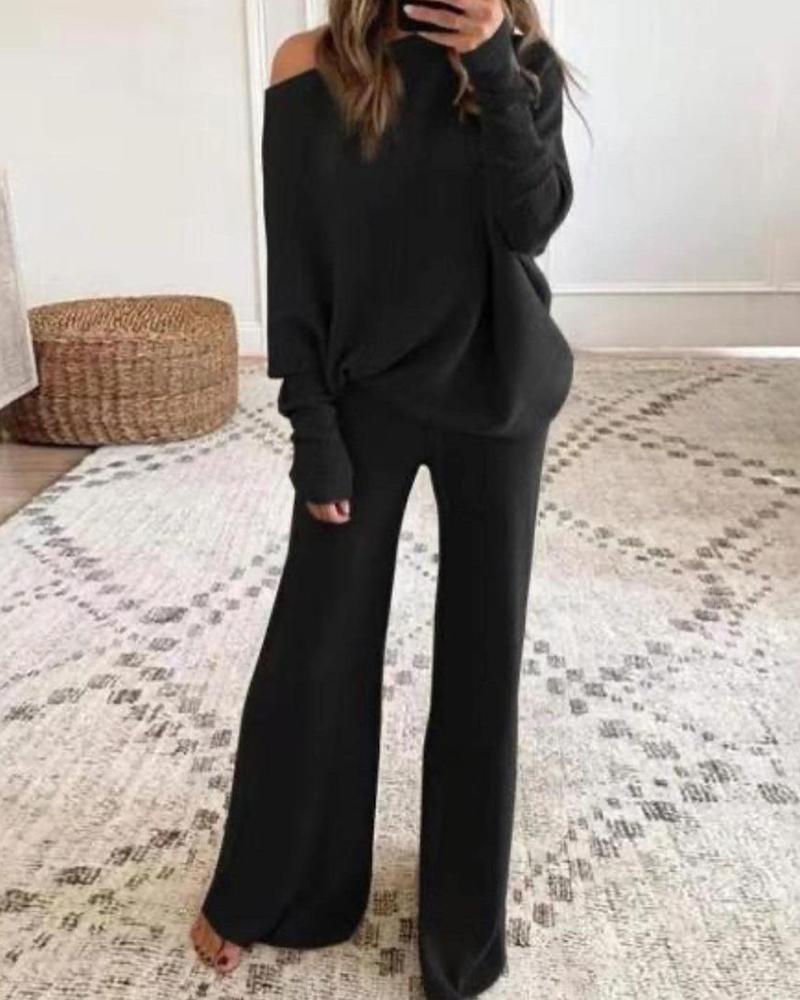 

Round Neck Long Sleeve Top & Bootcut Pants Set, Black