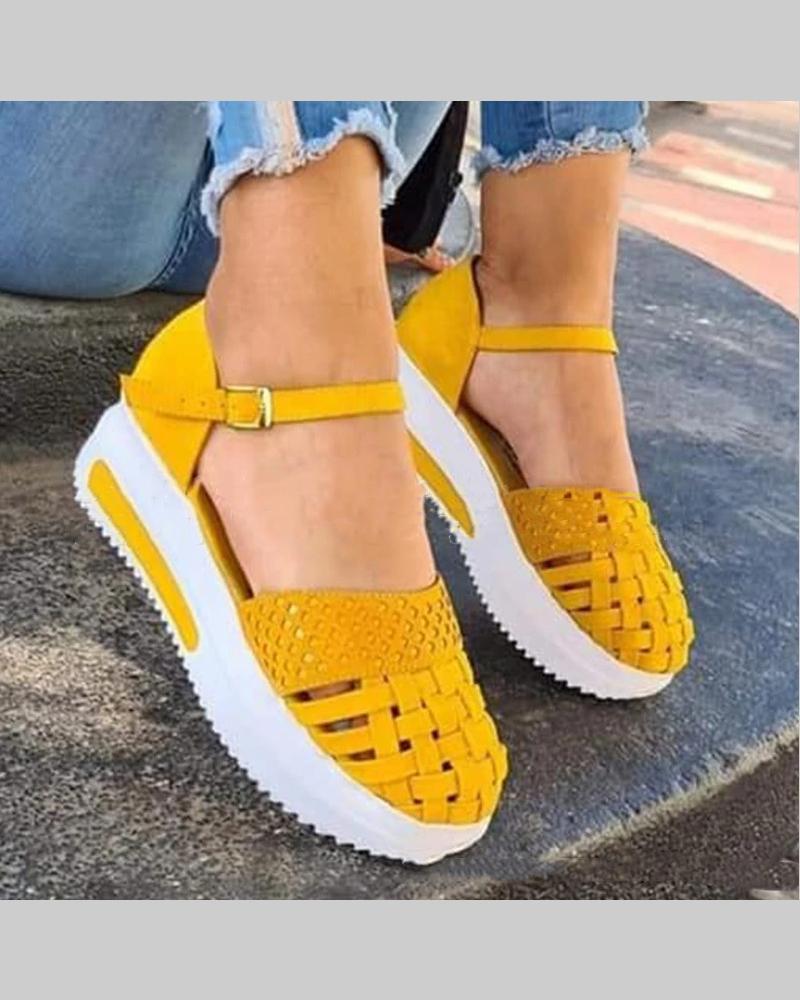 

Solid Waven Platform Cut-out Sandals, Yellow