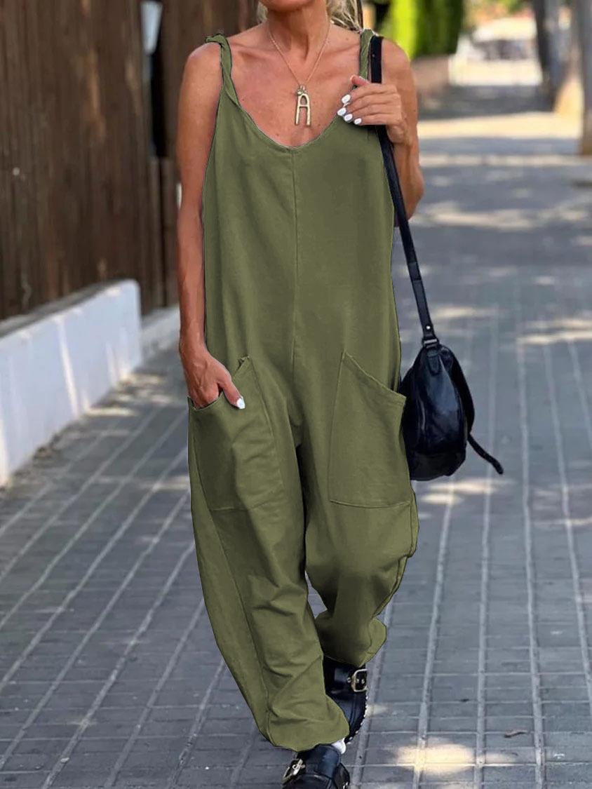 

Pocket Design V-Neck Sleeveless Jumpsuit, Army green