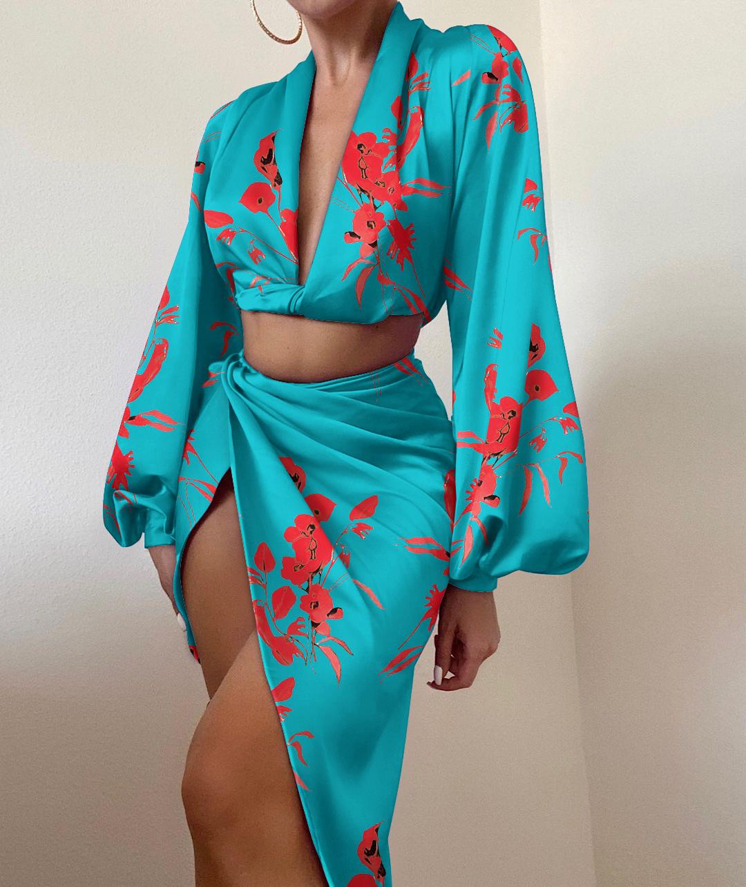 

Floral Print Satin Crop Top & Slit Twist Skirt Set, Green