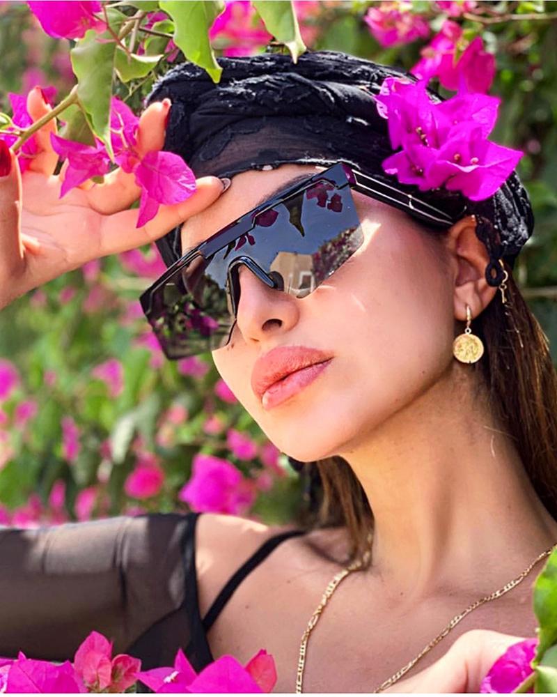 

1Pair Half Rimless Flat Top Shield Sunglasses, Black