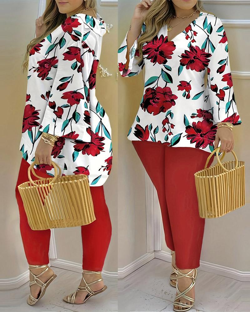 

Plus Size Floral Print Bell Sleeve Top & Pants Set, Red