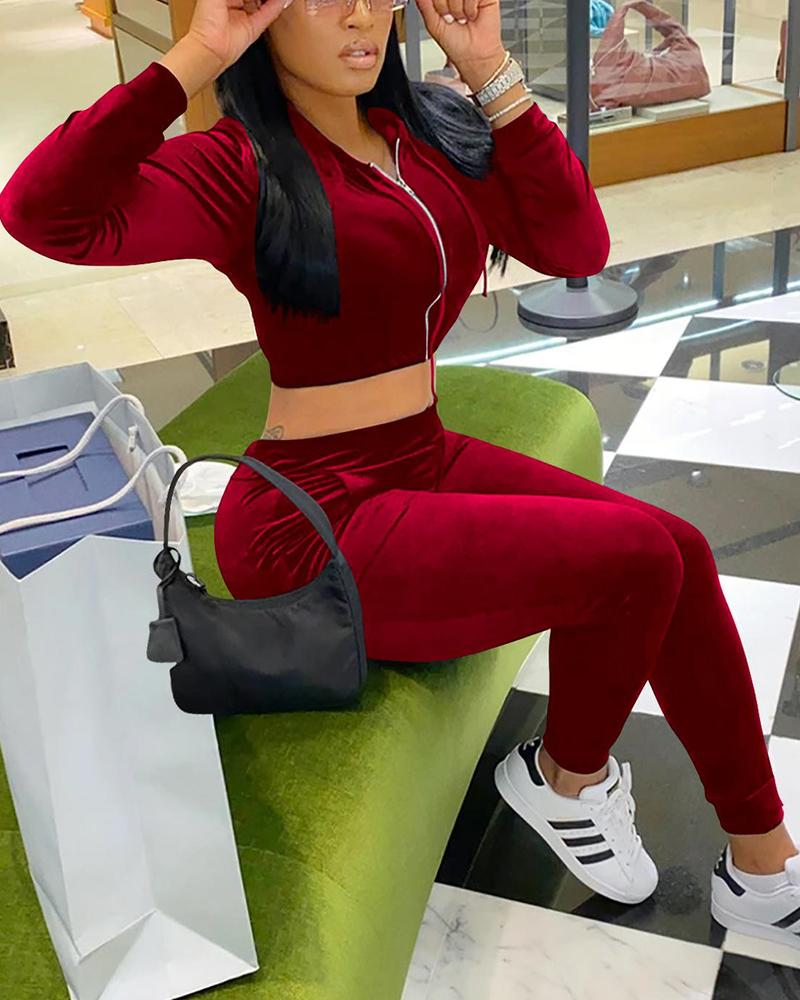 

Solid Color Velvet Long Sleeve Skinny Cropped Pant Sets, Red