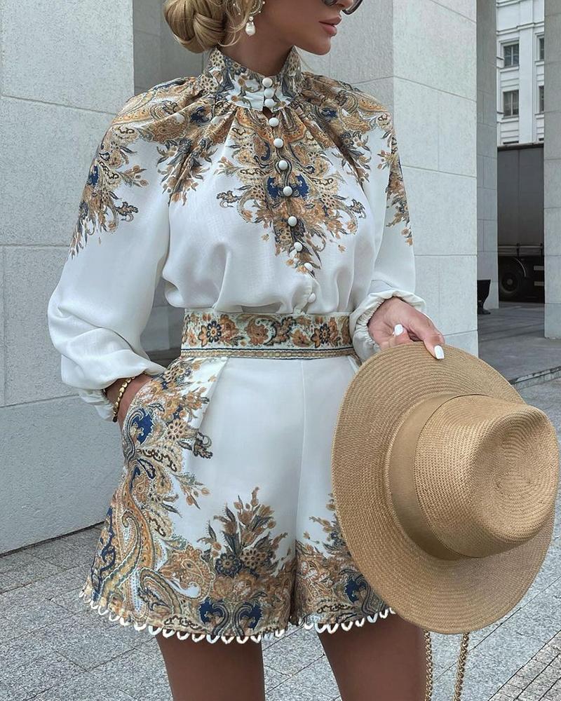 

Baroque Print Button Front Lantern Sleeve Top & Shorts Set, White