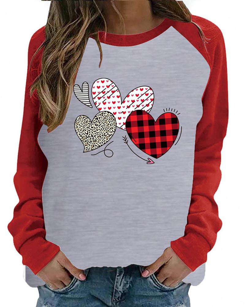 

Valentine's Day Colorblock Heart Print Long Sleeve Top, Gray