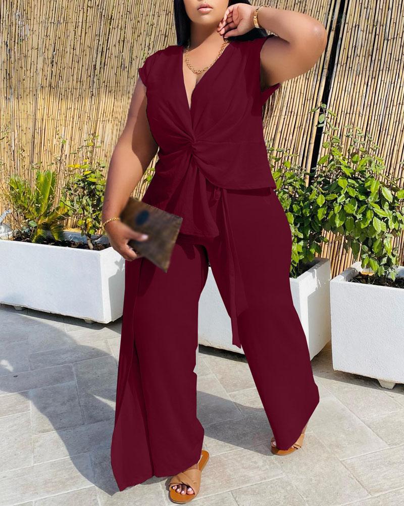 

Twist Design Top & Ruffle Hem Pants Set, Wine red