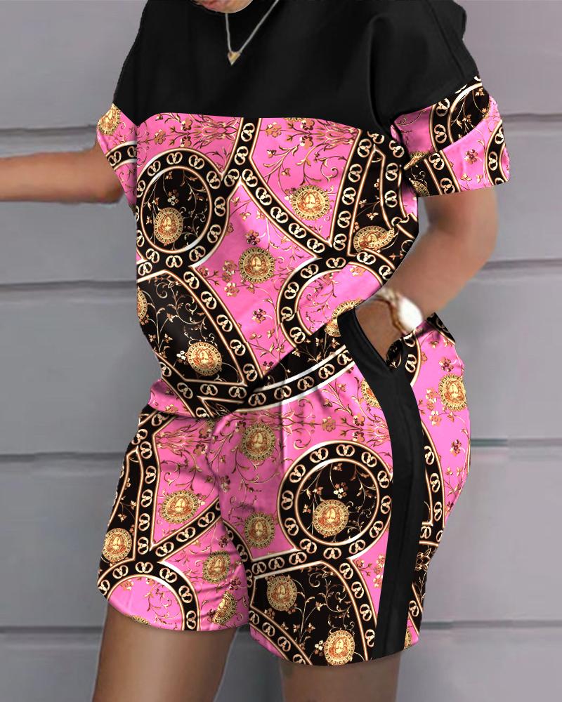 

Plus Size Scarf Baroque Print Casual Top & Shorts Set, Hot pink