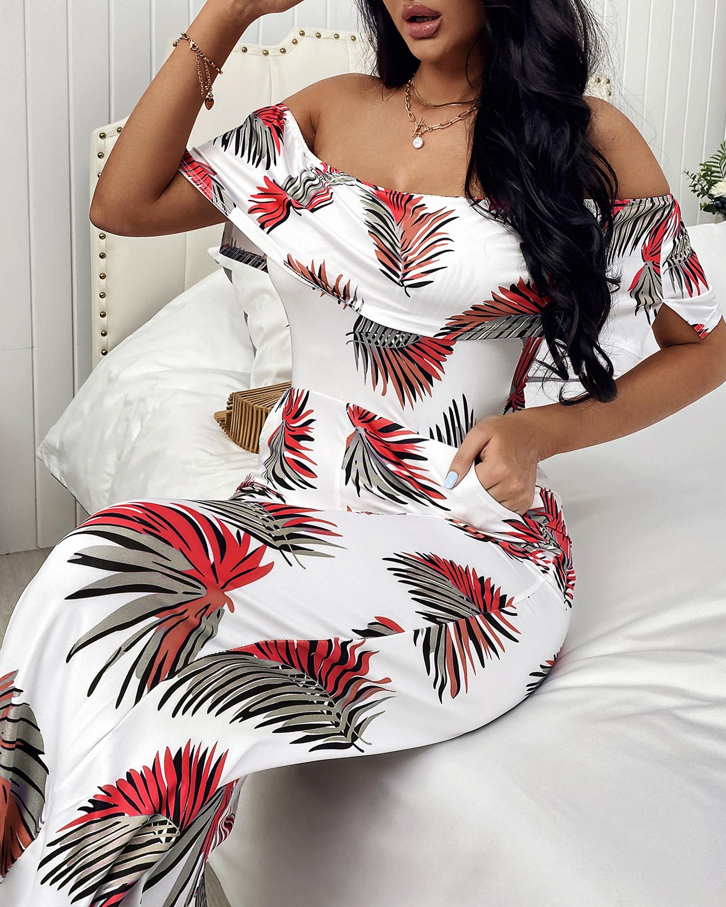 

Fashion Print Frilled Off Shoulder Flared Jumpsuit, Red