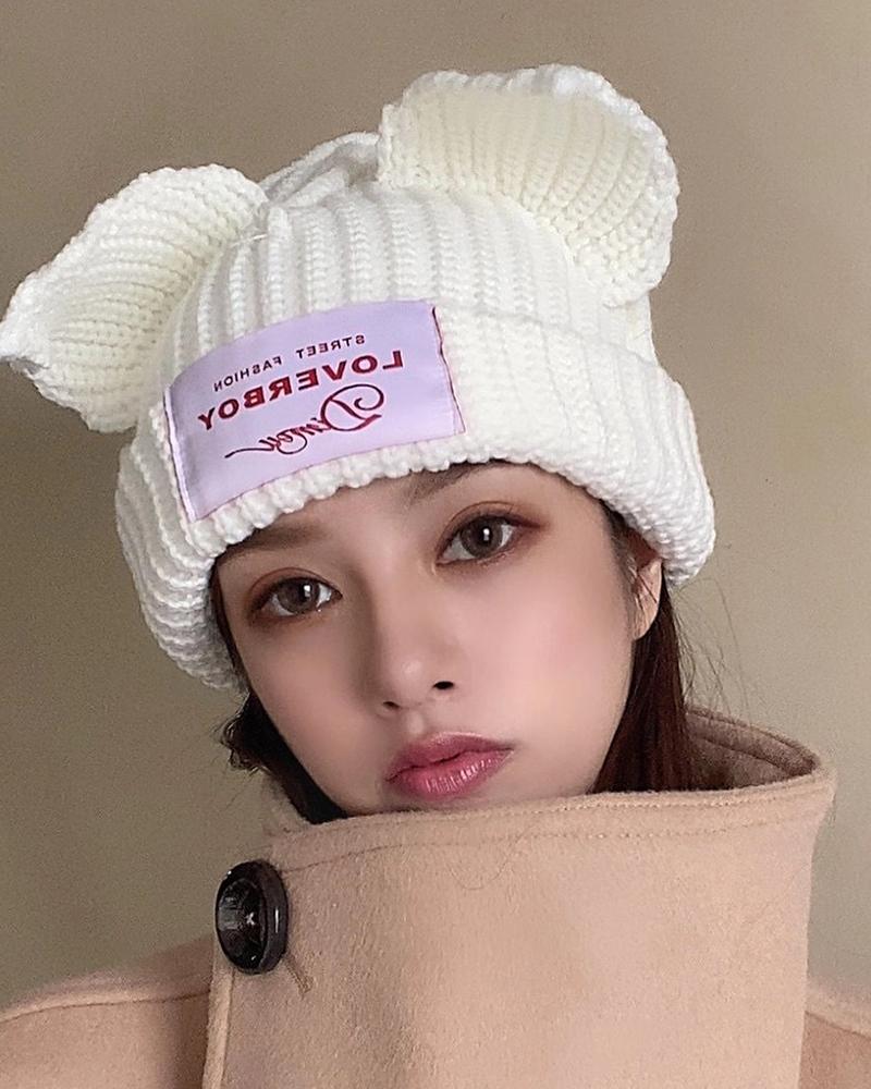 

Label Decor 3D Ear Design Cuffed Beanie, White