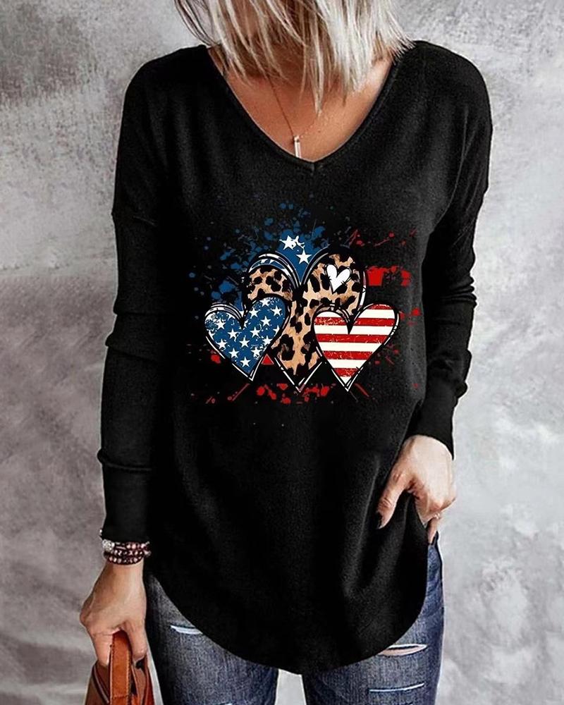 

Flag Pattern Heart Print V-Neck Top, Black