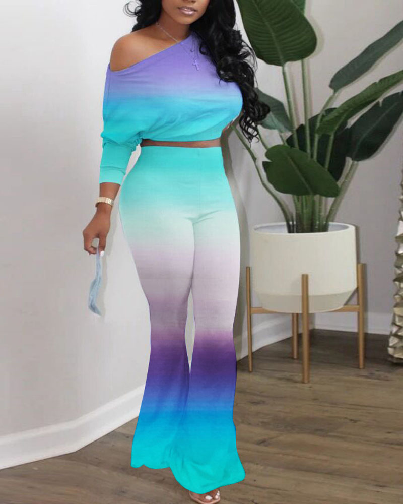

Ombre Long Sleeve Crop Top & Flare Leg Pants Set, Blue