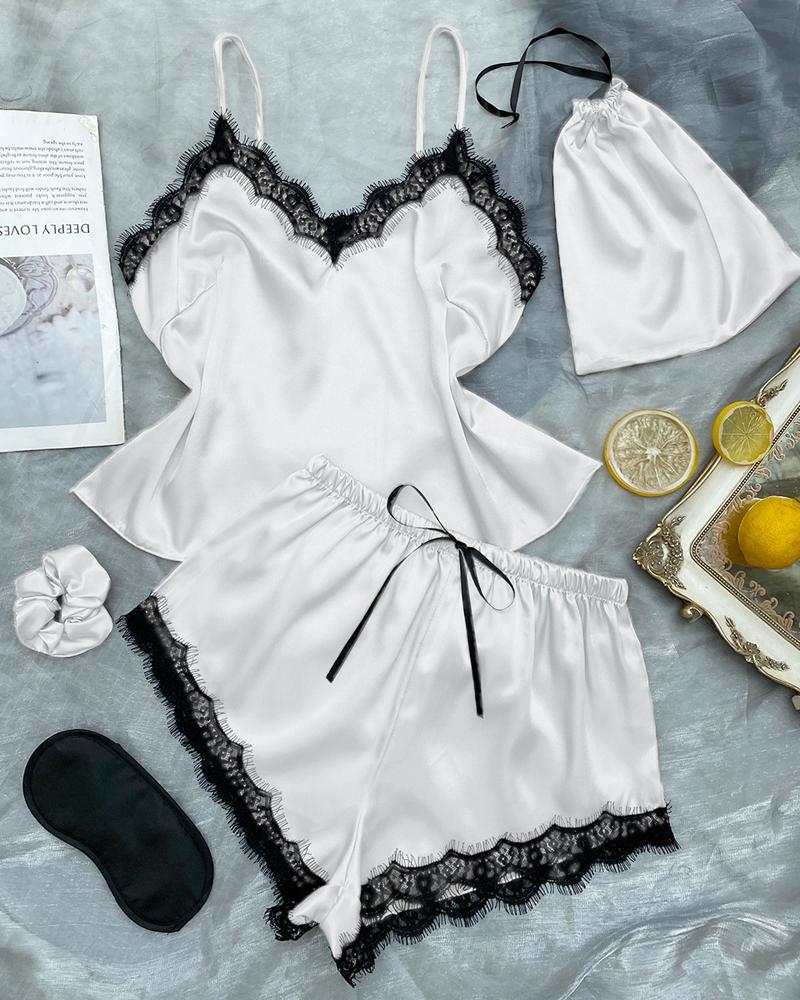 

Contrast Lace Bow Decor Cami Set, White