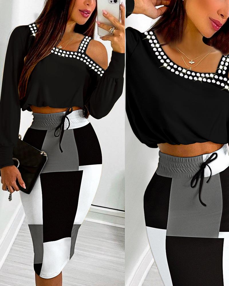 

Rhinestone Cold Shoulder Top & Geometric Print Skirt Set, Gray