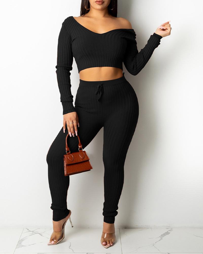

Ribbed Long Sleeve Crop Top & Drawstring Pants Set, Black