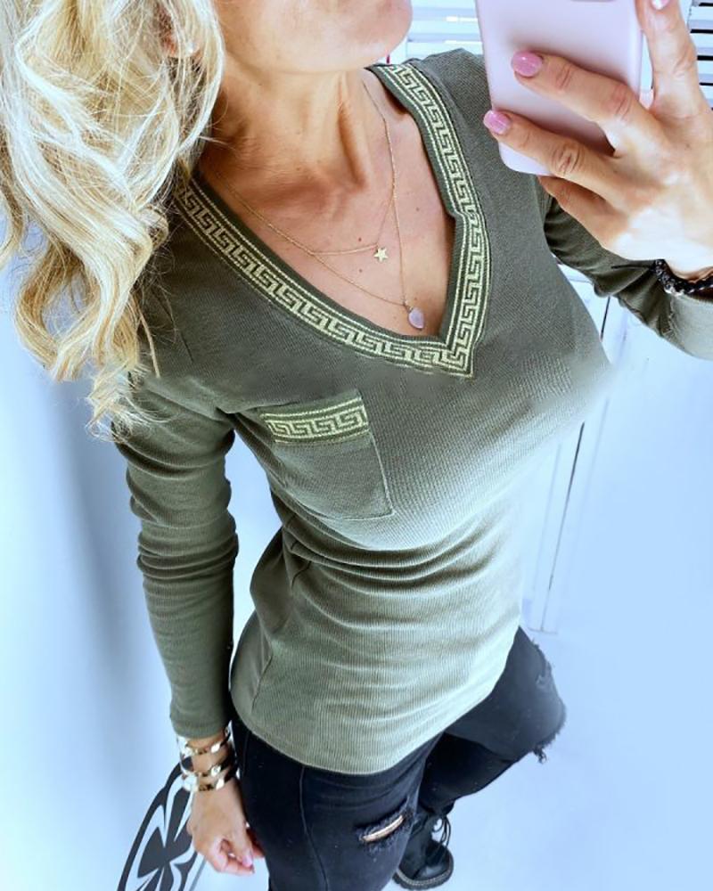 

Geo Pattern Trim Pocket Design V-Neck Top, Army green