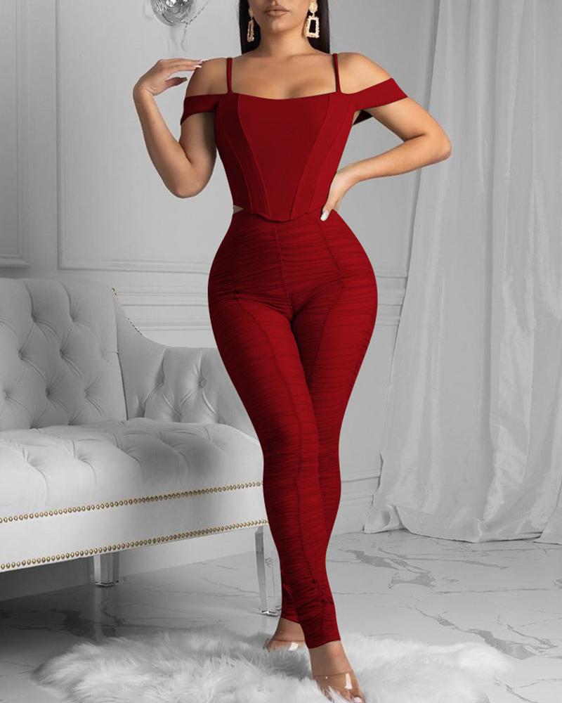 

Solid Cold Shoulder Ruched Women Top & Pant Set, Wine red