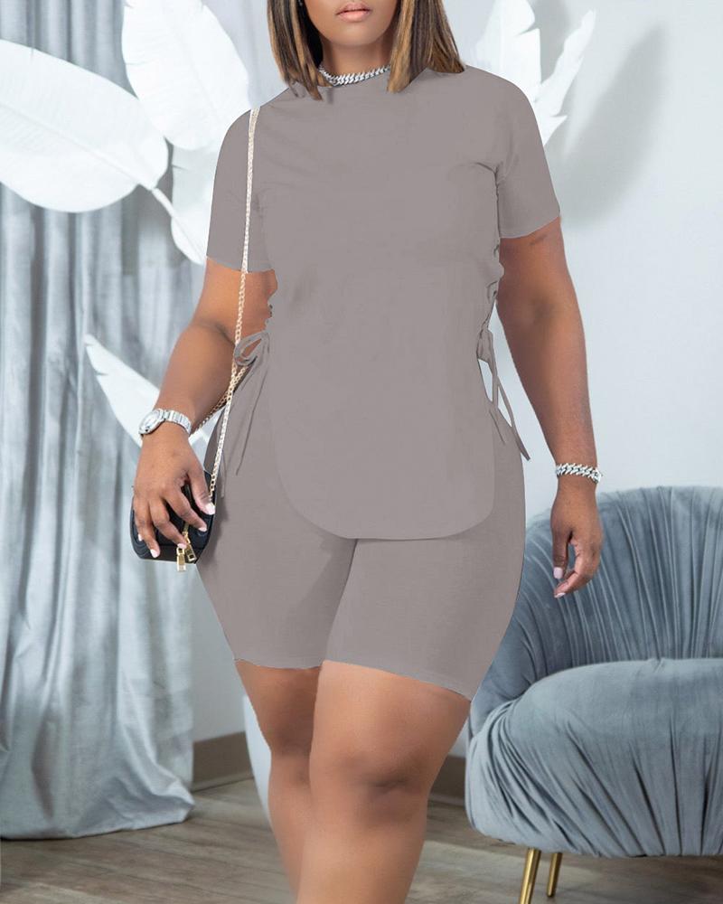 

Plus Size Grommet Eyelet Lace-up Top & Shorts Set, Gray