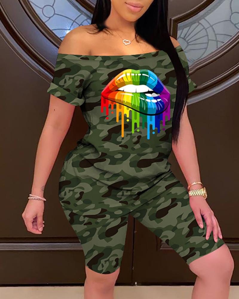 

Camouflage Lip Print Off Shoulder Top & Short Set, Green