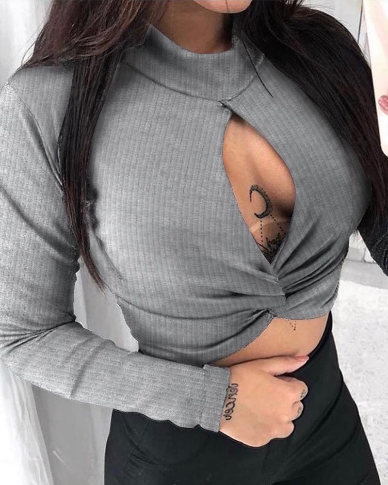 

Plain Twisted Cutout Long Sleeve Crop Top, Gray