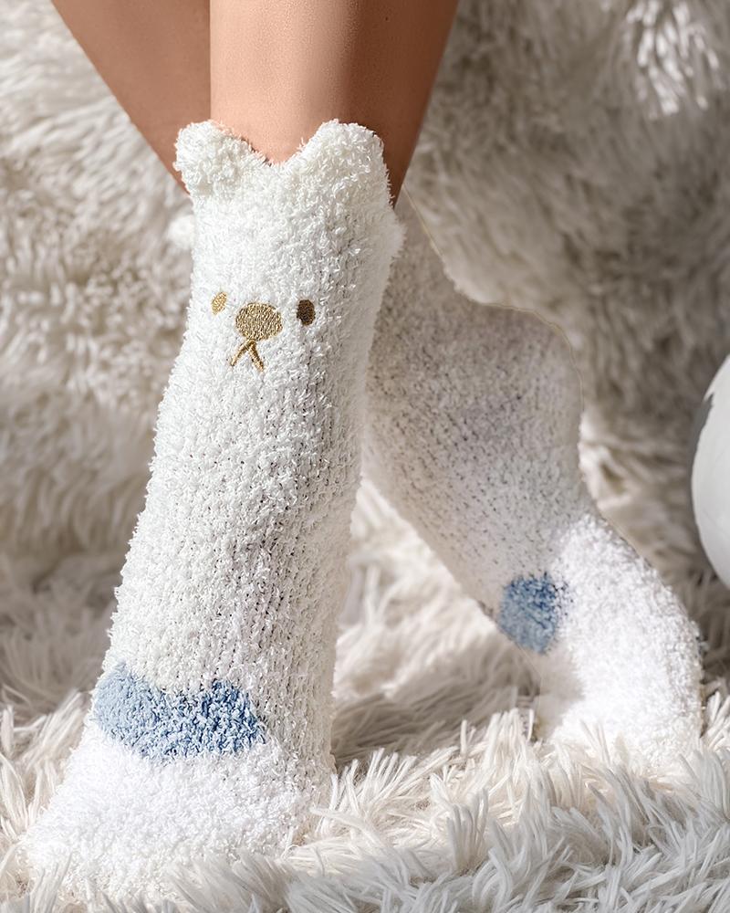 

1Pair Bear Ears Heart Pattern Fuzzy Thermal Socks, White