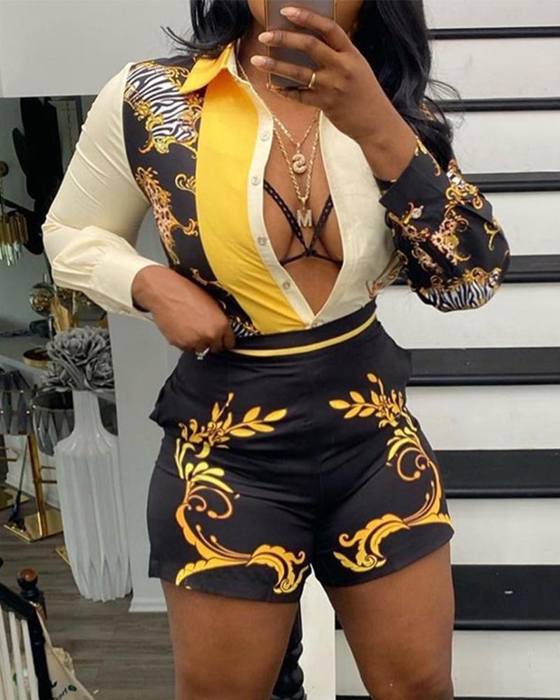 

Plus Size Baroque Print Button Down Shirt & Shorts Set, Yellow