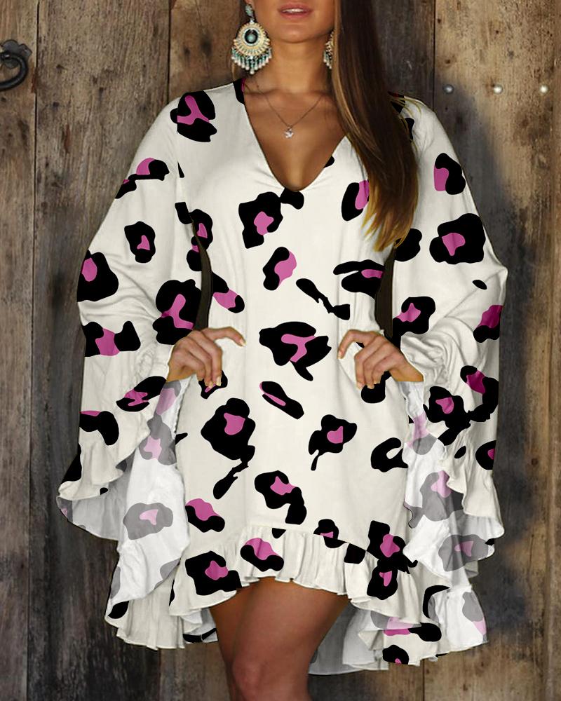 

Pink Leopard Print Ruffles Bell Sleeve Casual Dress, White