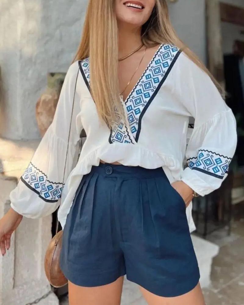 

Tribal Print Lantern Sleeve Top, White