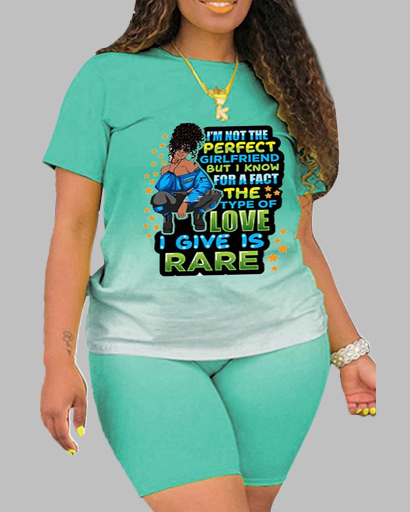 

Plus Size Letter Figure Print Ombre Top & Shorts Set, Green