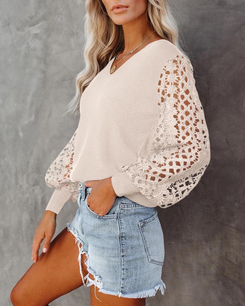 

Guipure Lace Patch Lantern Sleeve Top, Apricot