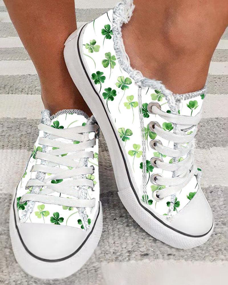 

St. Patrick's Day Lucky Clover Print Fringe Eyelet Lace-up Canvas Sneakers, White&green