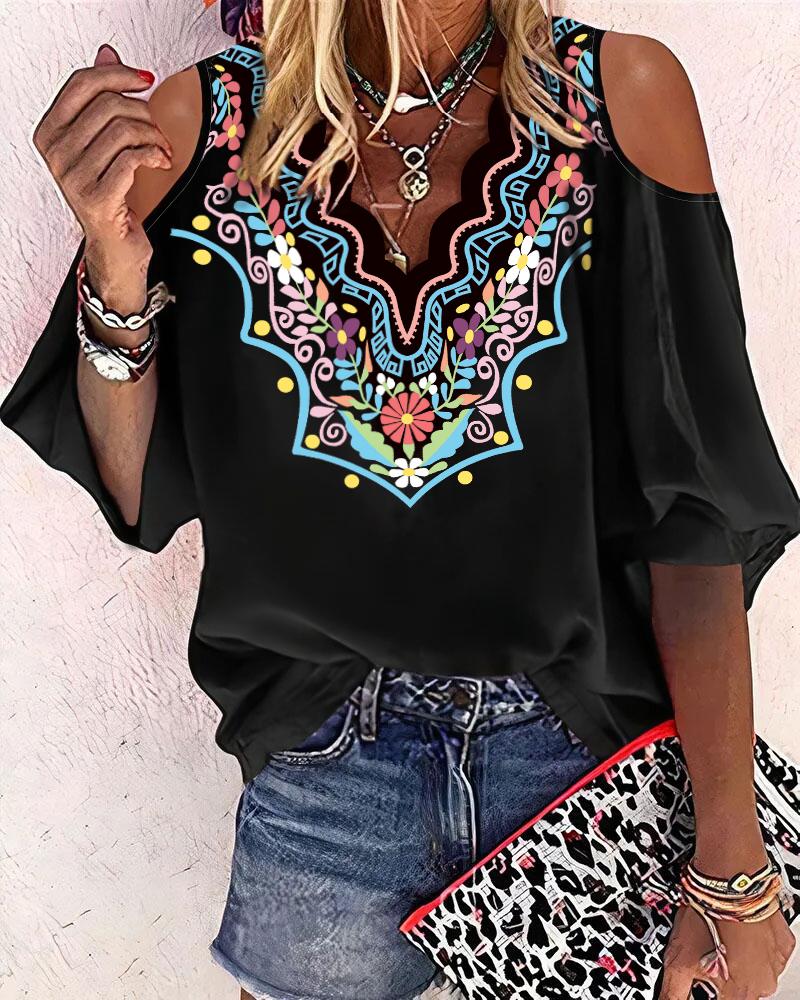 

Tribal Print Scallop Trim Cold Shoulder Top, Black