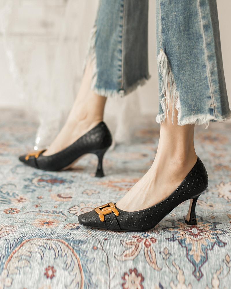 

Metallic Upper Pointed-toe High Heel Sandals, Black