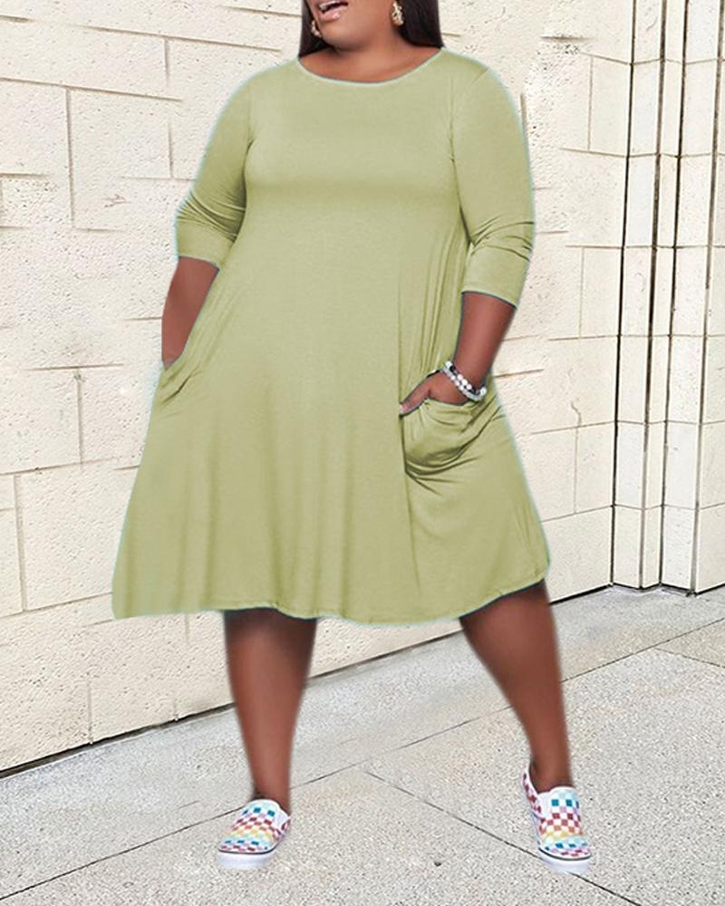 

Plus Size Plain Pocket Detail Casual Dress, Green