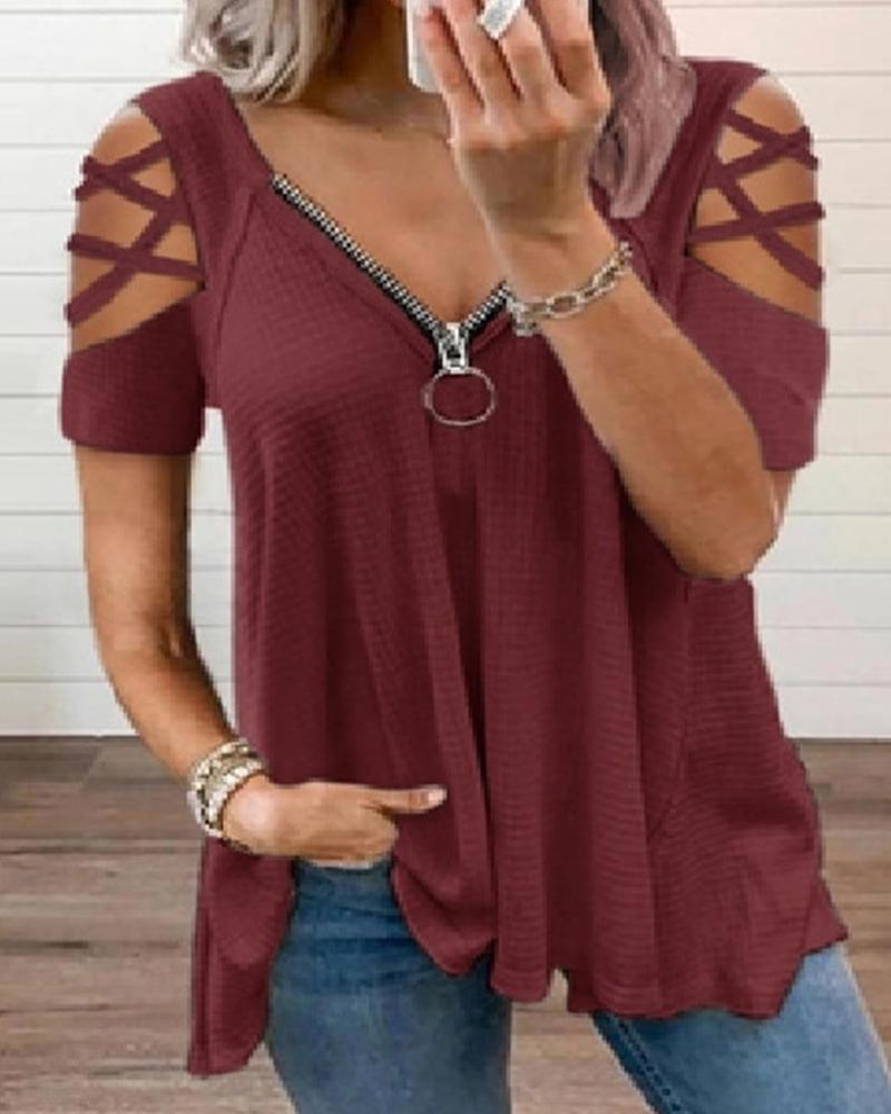 

Solid Short Sleeve Zip-up Blouse T-shirts, Wine red