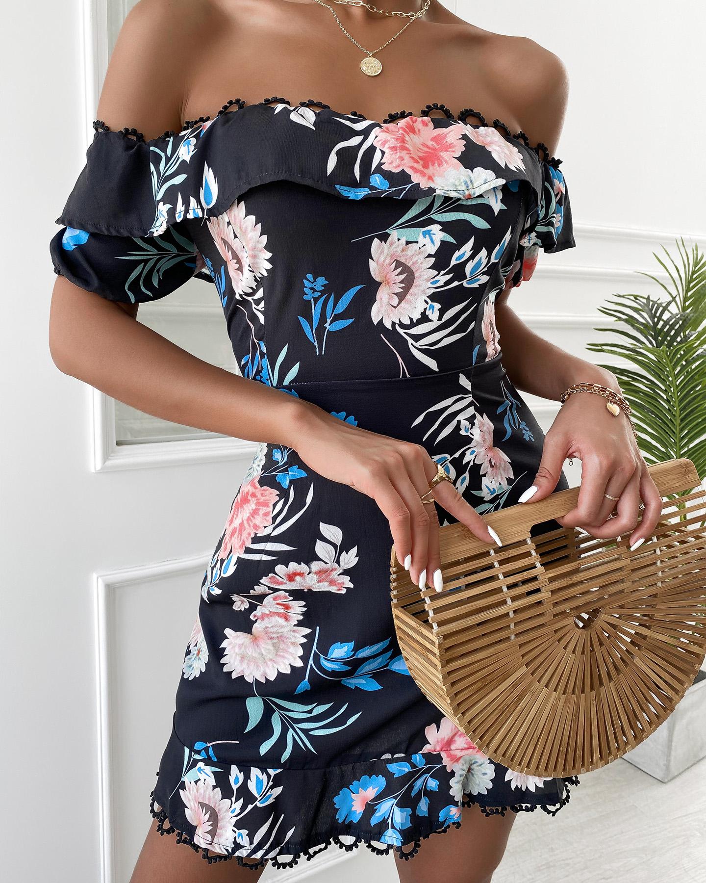 

Off Shoulder Floral Print Ruffles Lace Trim Casual Dress, Black