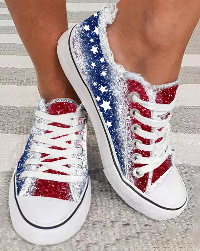 

Zapatillas deportivas de lona con dobladillo sin rematar con estampado de la bandera del Día de la Independencia, Multicolor