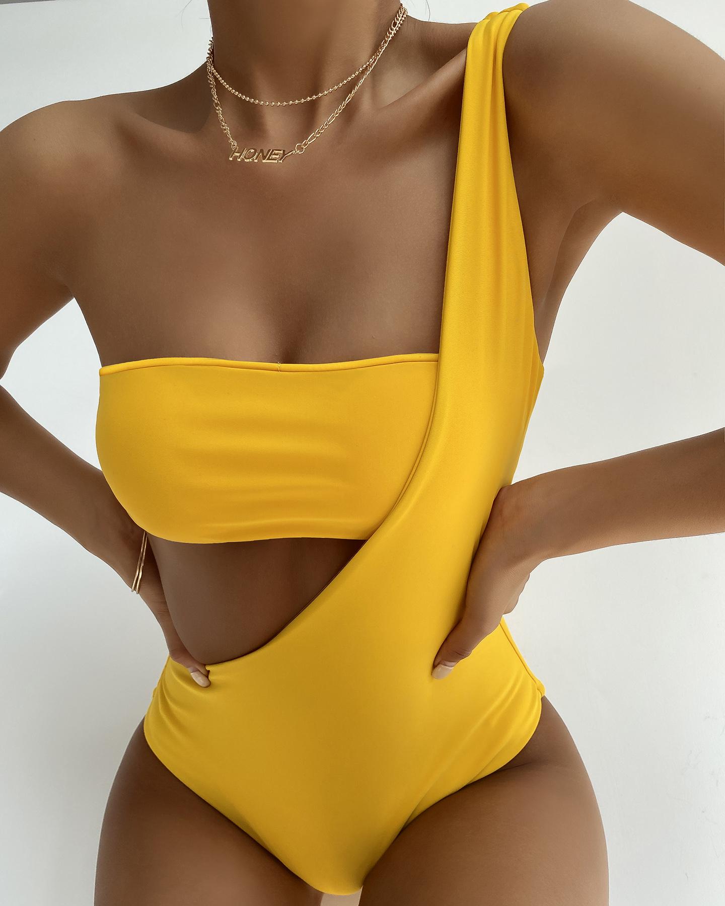 

One Shoulder Cutout Backless One-Piece Swimsuit, Yellow