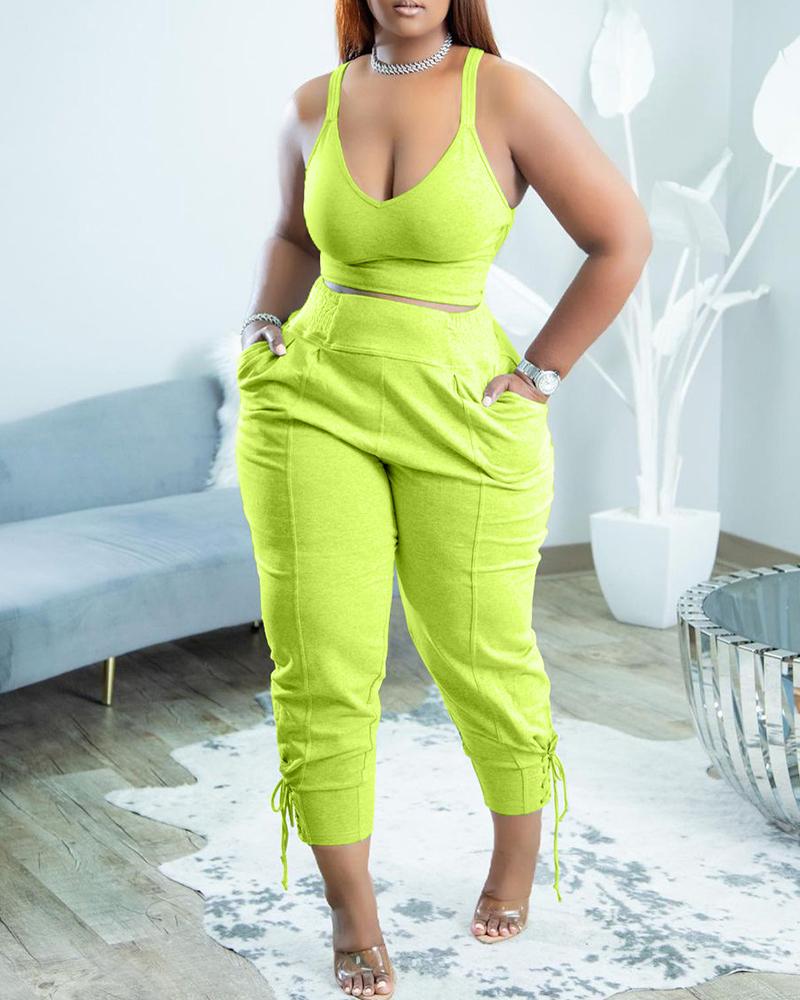 

Thin Strap Crop Top & Eyelet Lace-up Pants Set, Green