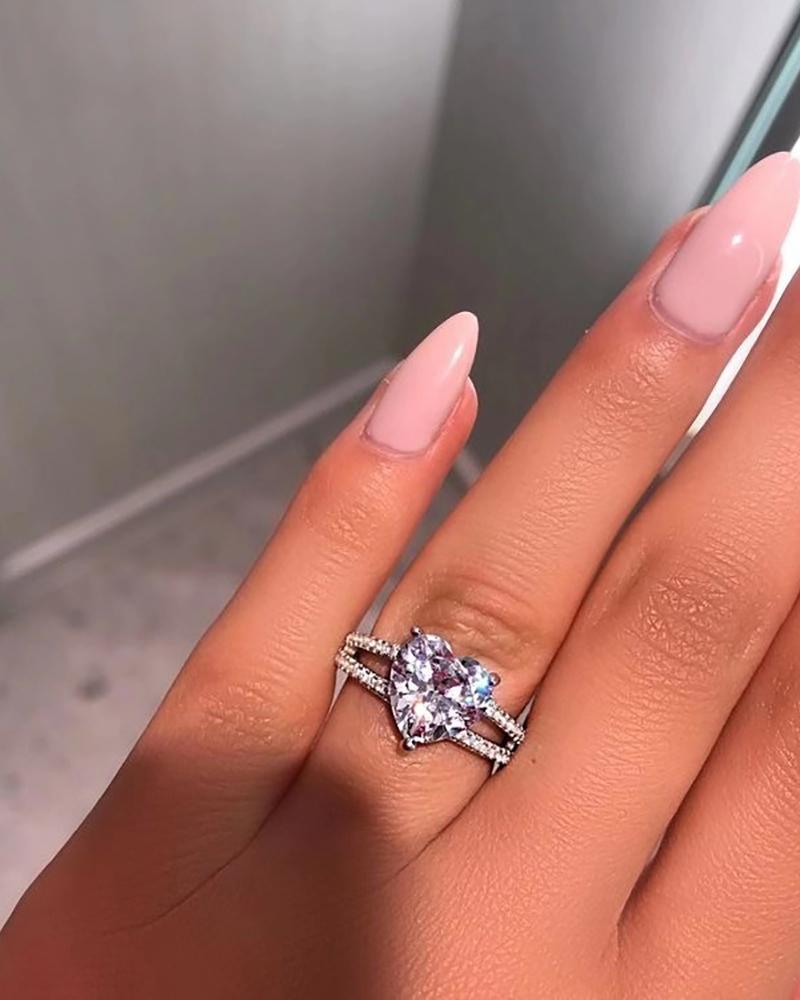 

Heart Pattern Rhinestone Decor Ring, Silver