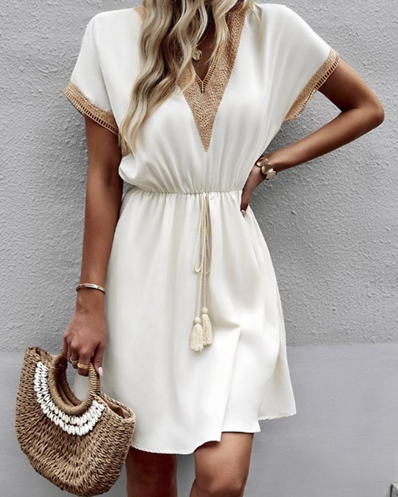

Contrast Lace Tassel Design Casual Dress, White