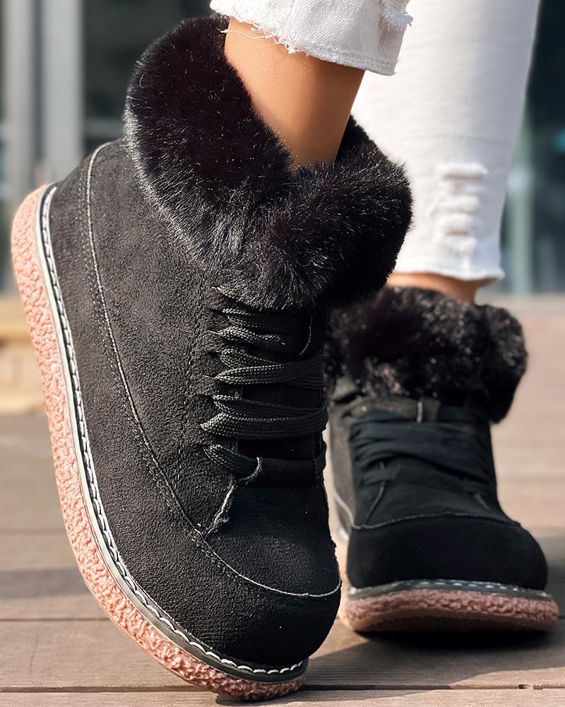 

Bottes de neige à lacets doublées avec détails pelucheux, Black