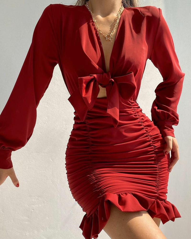 

Solid Color Bow-knot Front Ruffle Hem Ruched Bodycon Dress, Red