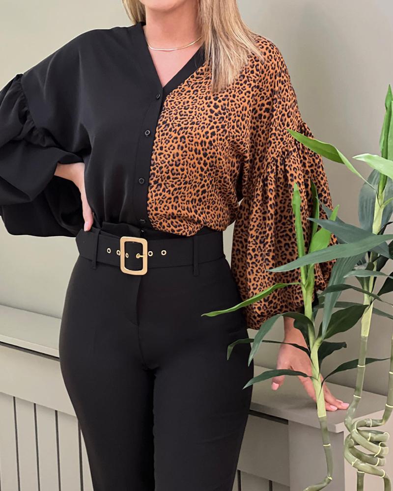 

Leopard Print Colorblock Lantern Sleeve Buttoned Top