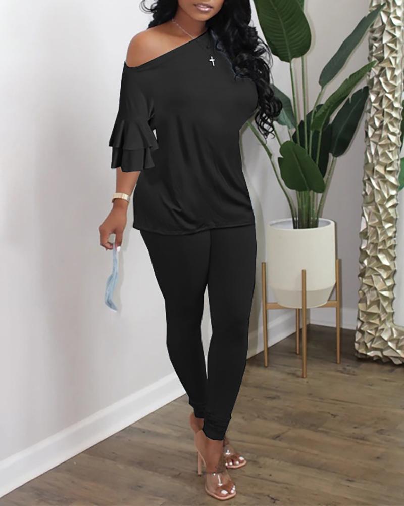 

Layered Ruffles Bell Sleeve Top & Pants Set, Black