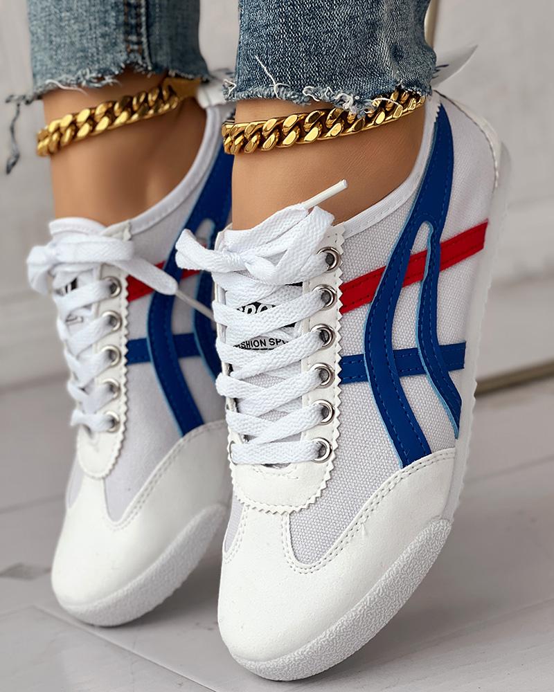 

Colorblock Eyelet Lace-up Sneakers, White