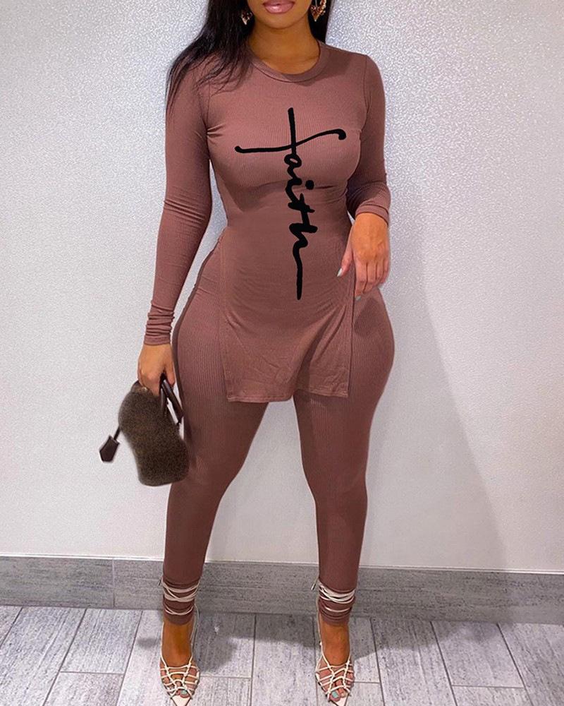 

Letter Print Slit Top & High Waist Pants Set, Brown